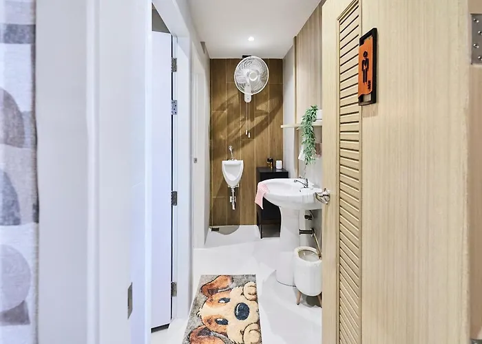 Baan Gu Hotel 3*