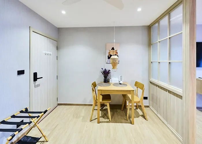 Hotel Baan Gu 3*