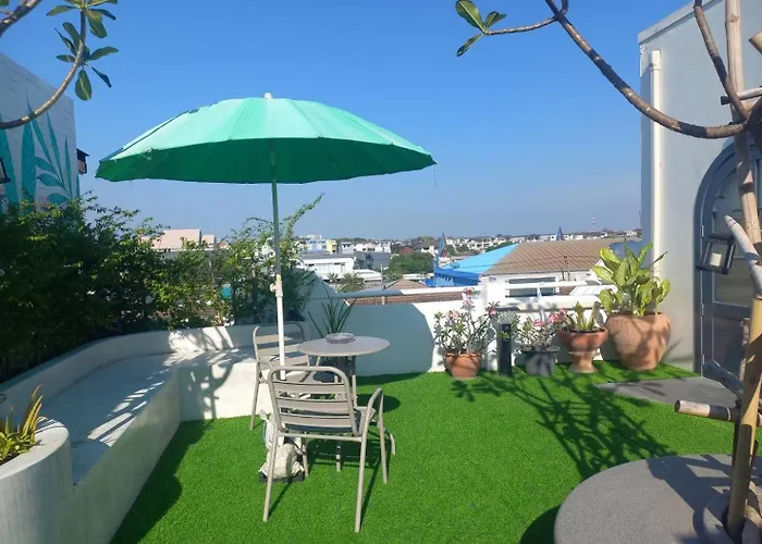 Baan Gu Hotel